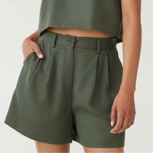 VETTA Crop Top and Shorts Set (SHORTS ONLY). Olive green. Size Small, NWT